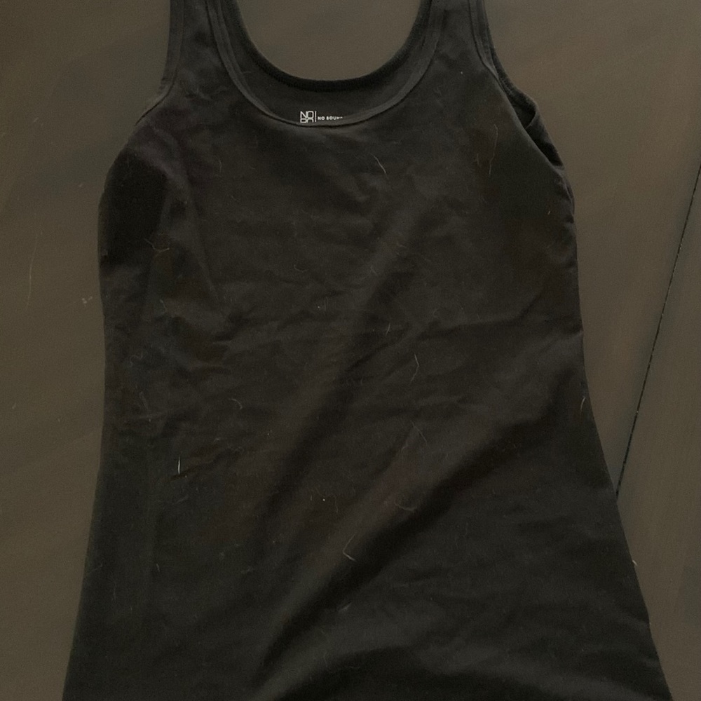 Women’s small black tank top